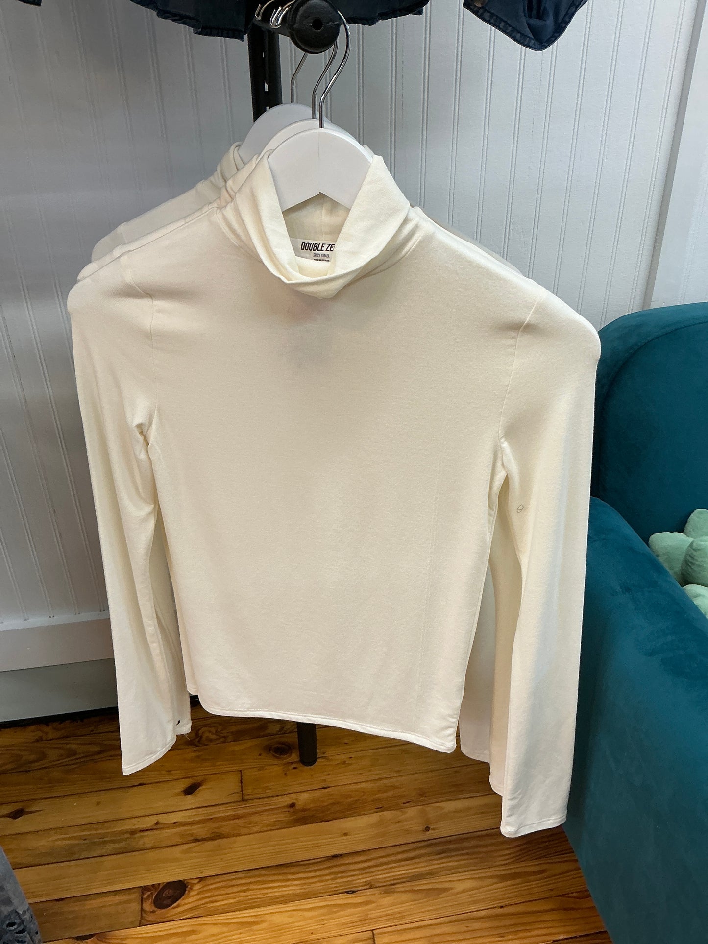 SALE! Long Sleeve Turtleneck Top (S-L)