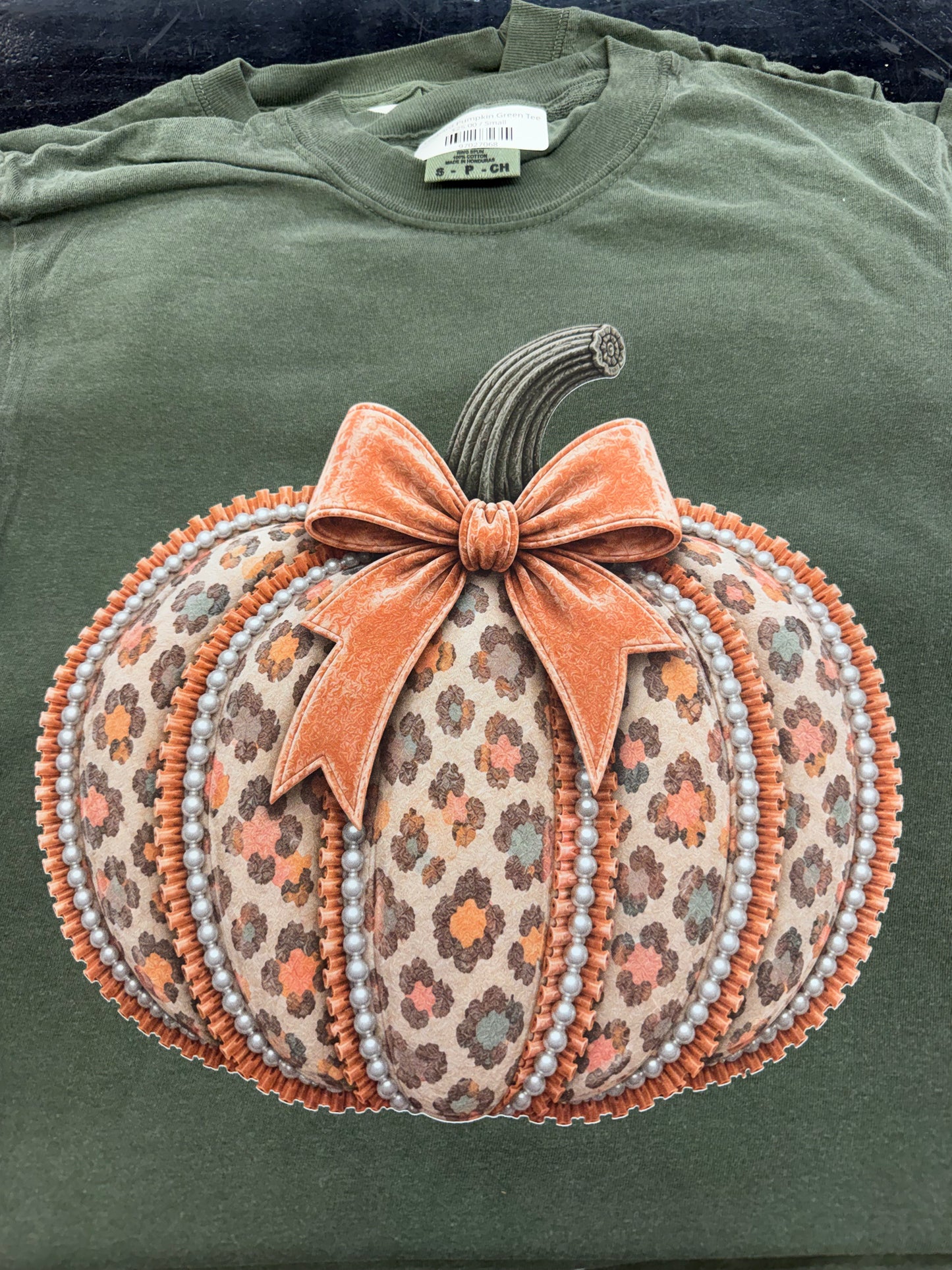 Leopard Pumpkin Green Tee