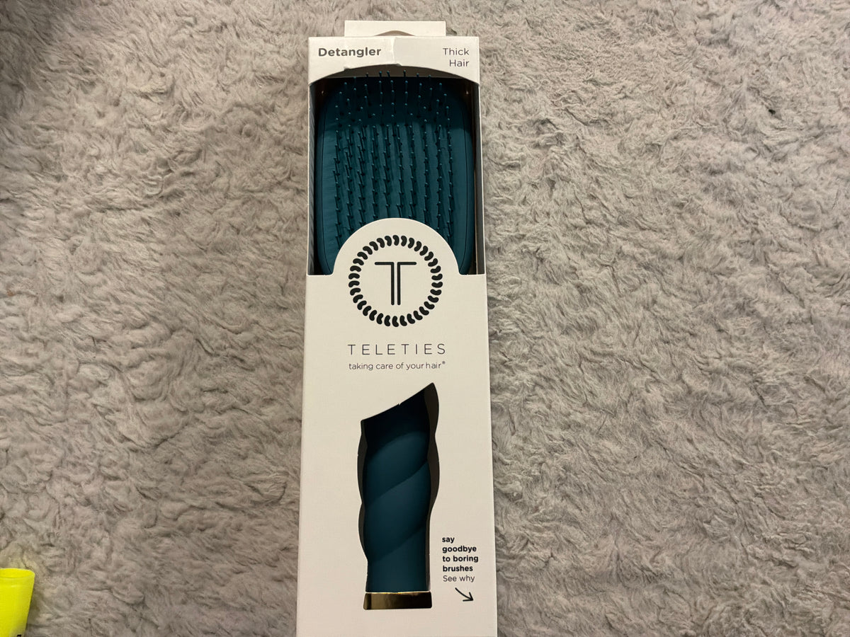 Detangler Hairbrush-Thick Hair- Teal with it