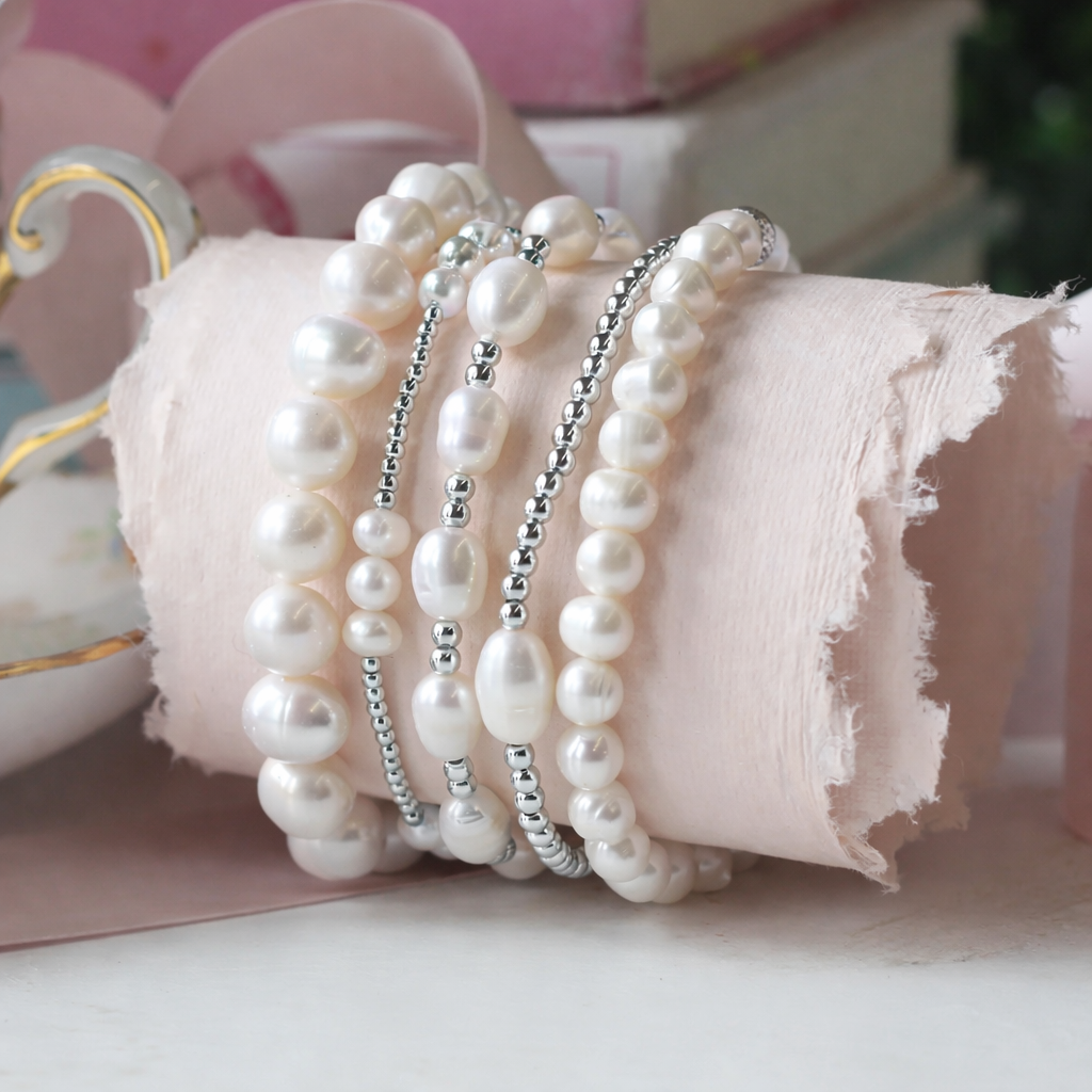 Uno Silver Plated Beaded Stretch Bracelet with Pearl