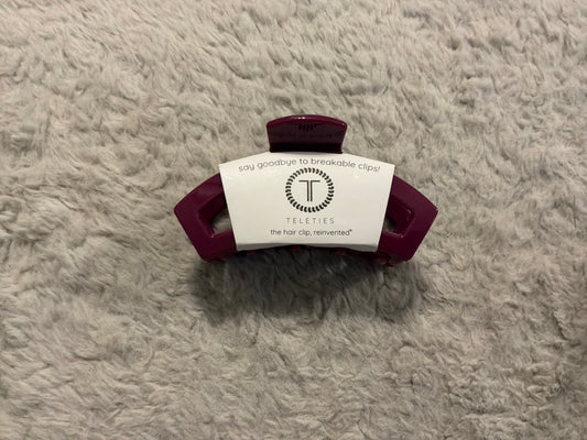 Open Claw Clip-Mulberry-Medium