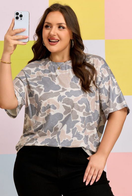 Multicolor Retro Camo Plus Size Tee