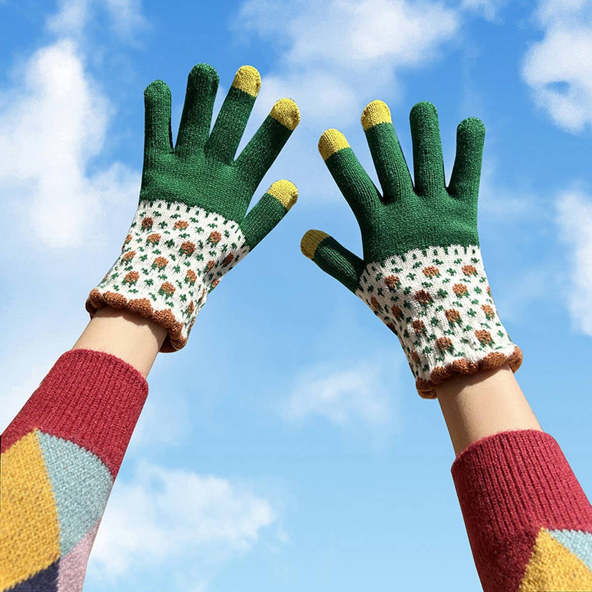 SALE! Floral Knit Gloves