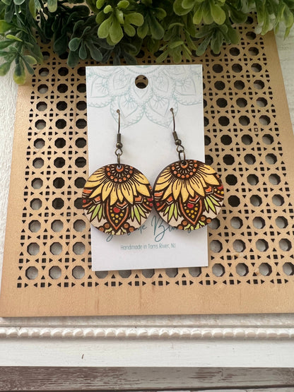 🌻Sunflower mandala hand painted wood earrings