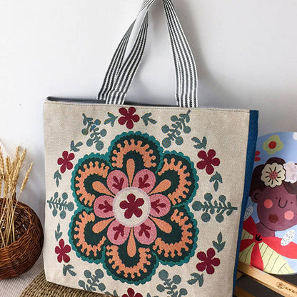 Retro🪷Embroidered Shoulder Tote Bag (2 Colors)