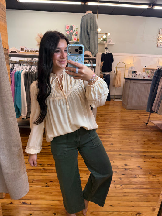 RUFFLED V-NECK SILKY PEASANT BLOUSE