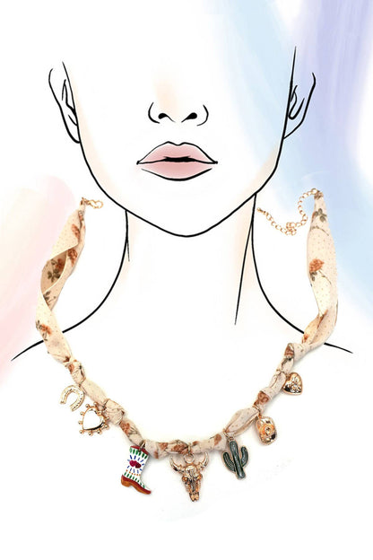 SCARF CHARM NECKLACE-BOOT CACTUS HAT HEART | 80N92365