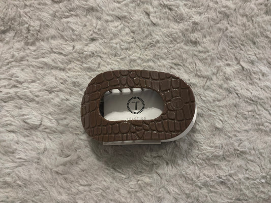 Brown Crocodile Medium Flat Round Clip