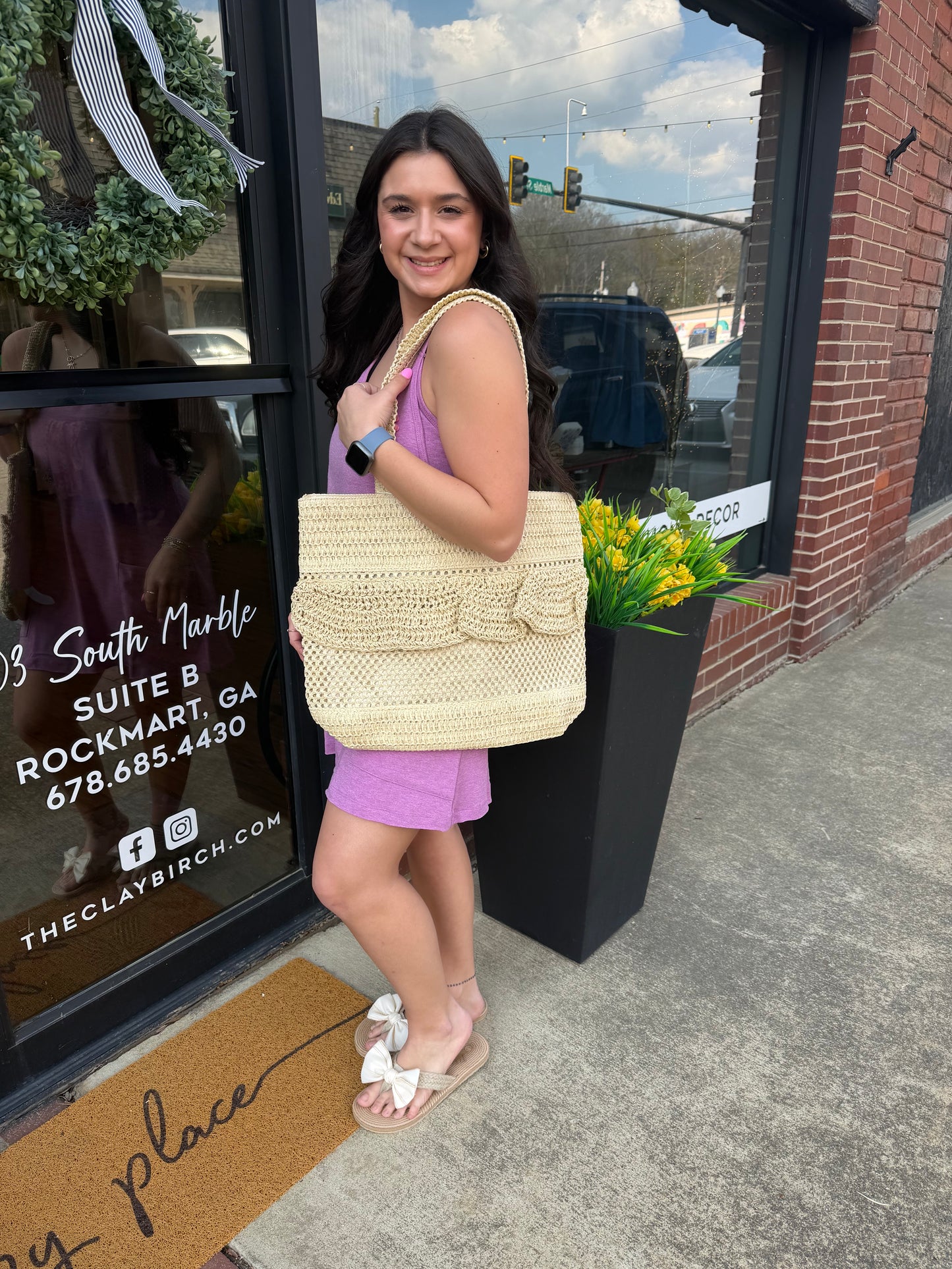 RUFFLE DETAIL CROCHET STRAW BAG