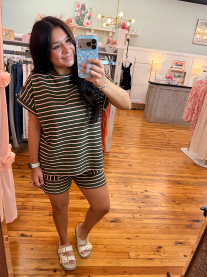 The Textured Stripe Set (S-L)