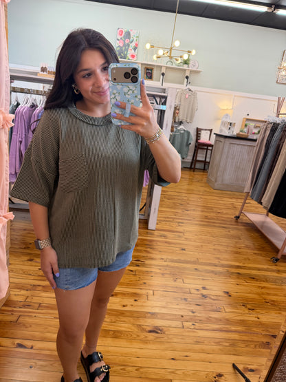 Raised Rib Short Sleeve Front Pocket Top
