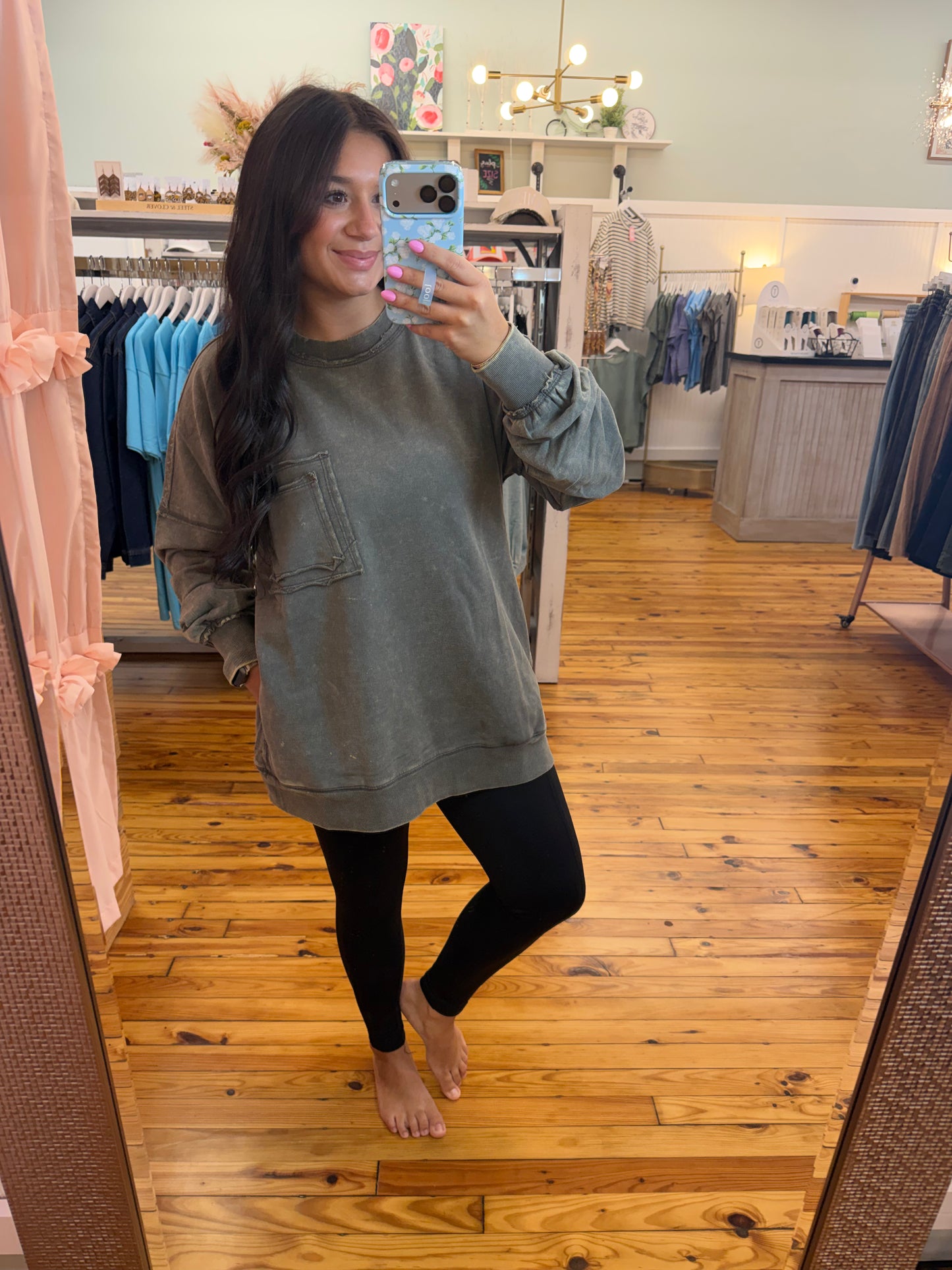 Acid wash raw edge front pocket pullover(Multiple Colors)