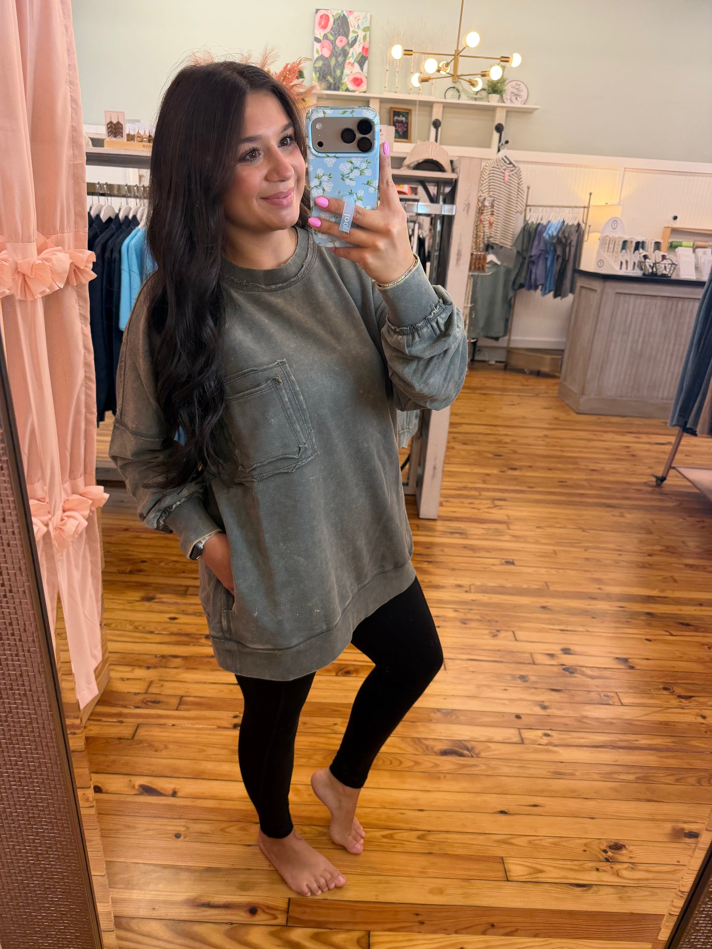 Acid wash raw edge front pocket pullover(Multiple Colors)