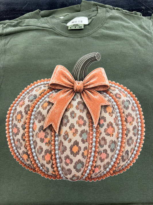 Leopard Pumpkin Green Tee