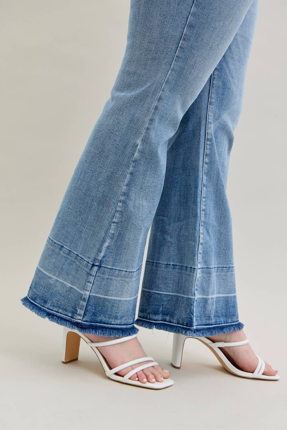 👖Judy Blue Jeans - HW "Tummy Control " w/ Release Hem Flare (Reg & Plus)