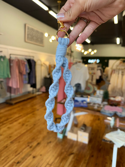 SALE! Spiral Macrame Wristlet 🔑Keychain (3 Colors)