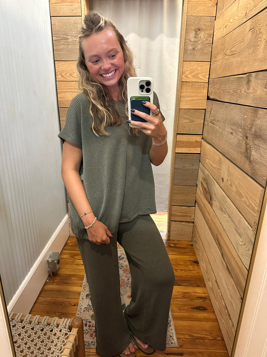 Raised Rib Relaxed Top & Pants Set