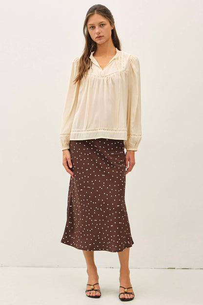RUFFLED V-NECK SILKY PEASANT BLOUSE