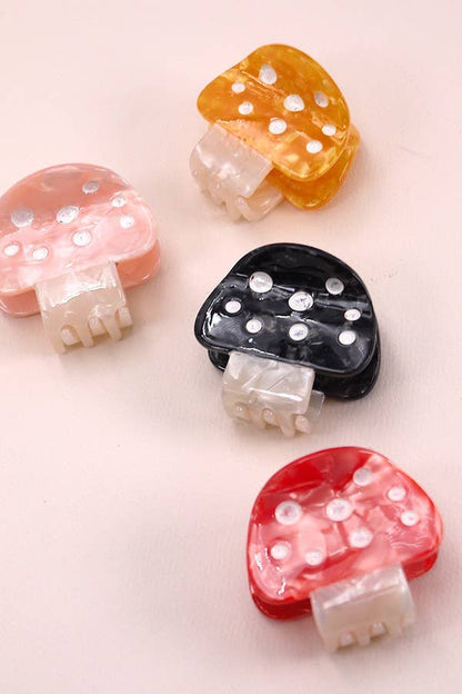 🍄MUSHROOM HAIR CLAW CLIP (2 Colors)
