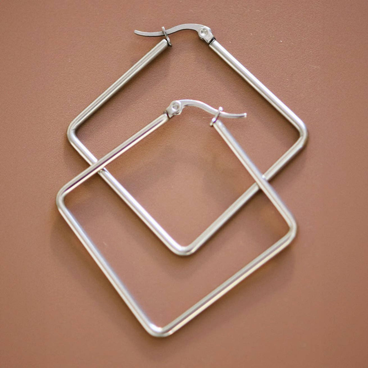 Tarnish-Resistant Waterproof Stainless Steel Hoop Earrings - 7152