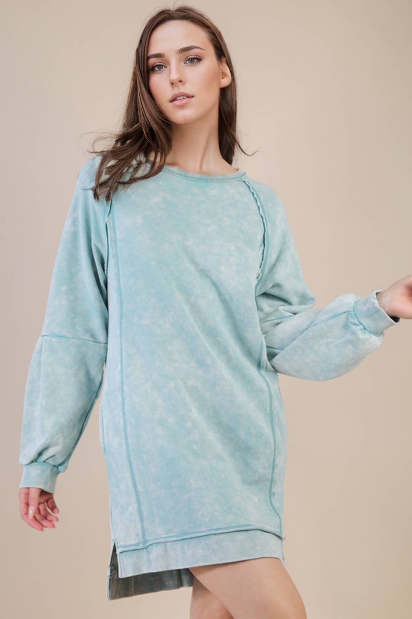 SALE! The Lindie Mineral Washed Casual Mini Dress (S-L)(2 Colors)